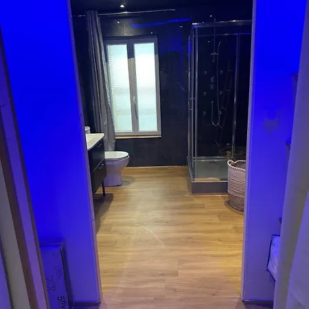 T2 Climatise 15 Min De La Cite Medievale A Pied شقة قرقشونه